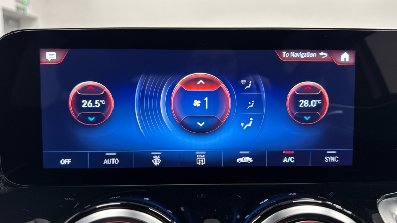 Mercedes-Benz GLB 200 AMG Line Premium Plus 5dr 7G-Tronic Petrol Estate